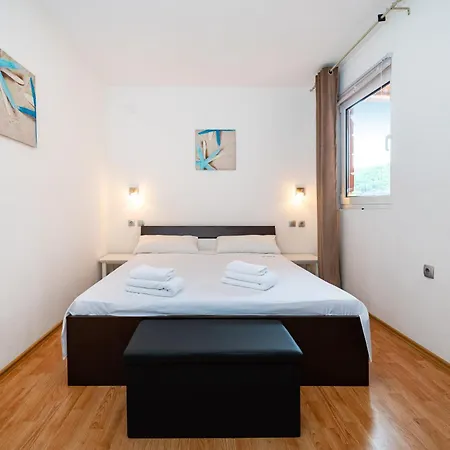 Apartament Mili
