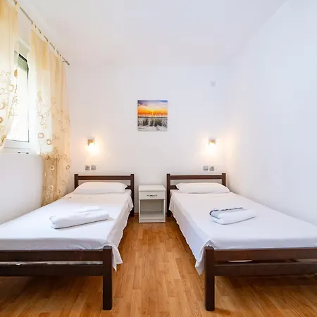 Mili Apartment Novigrad (Dalmatia)